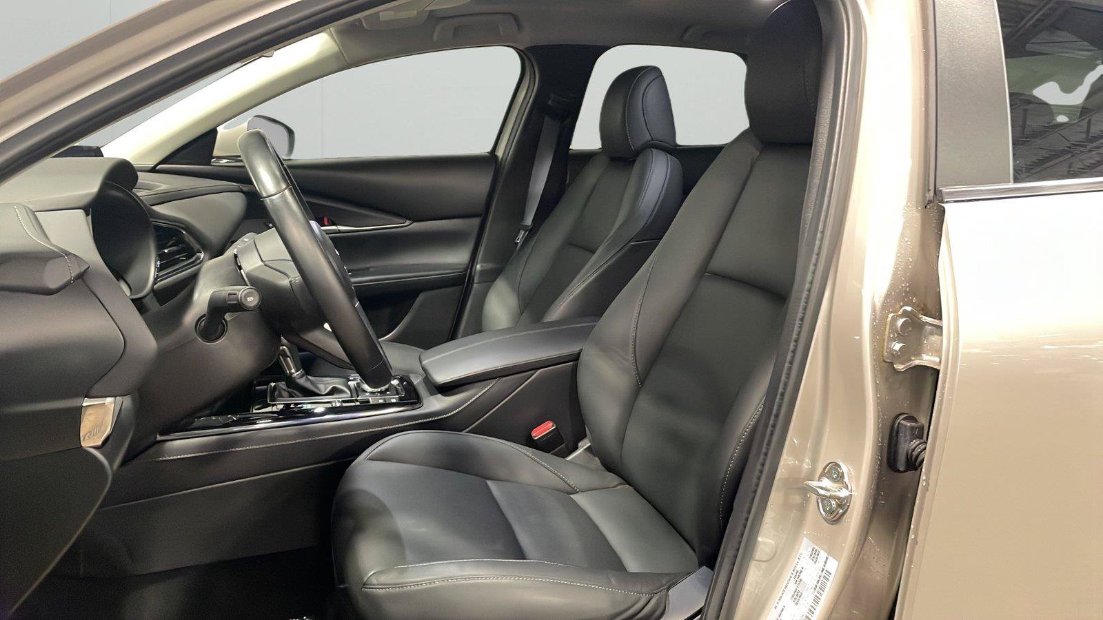 Used 2024 MAZDA CX-30 AWD 2.5 S w/ Preferred Package image 10