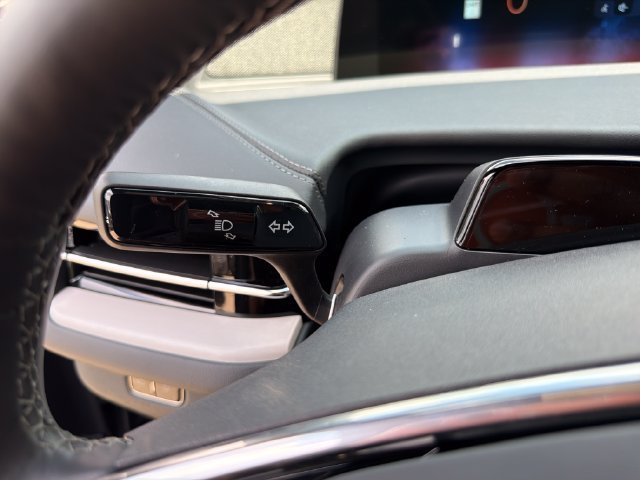 New 2026 Lincoln Navigator Reserve w/ Jet Appearance Package AWD/4WD image 25