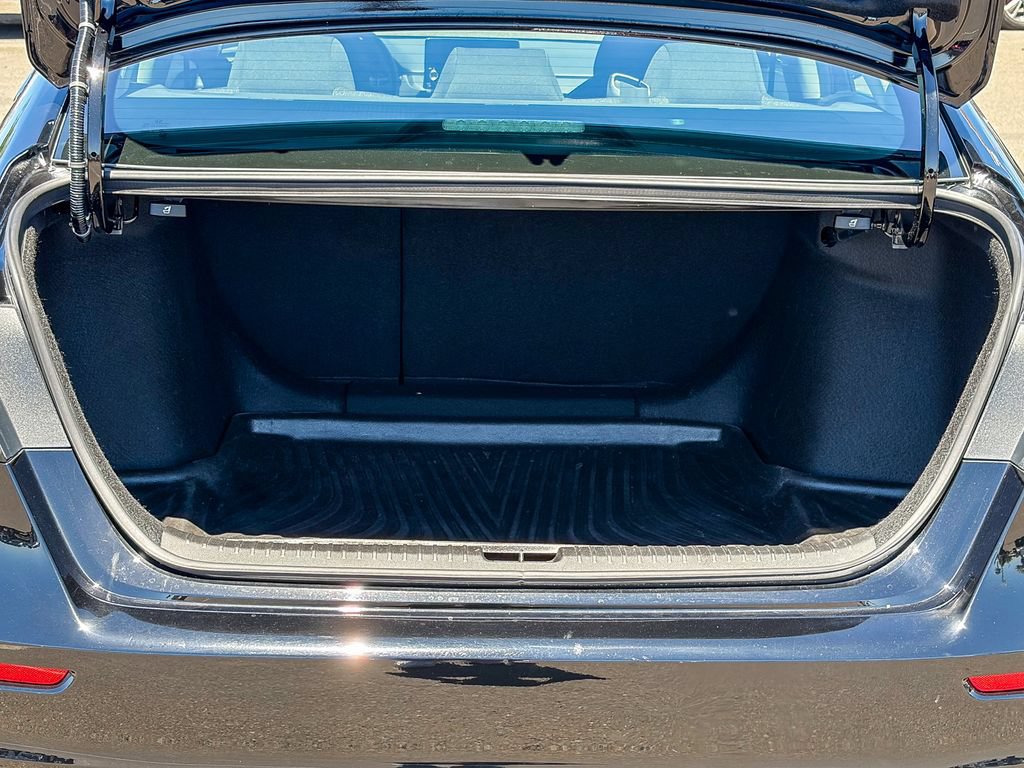 Used 2023 Honda Accord EX image 54