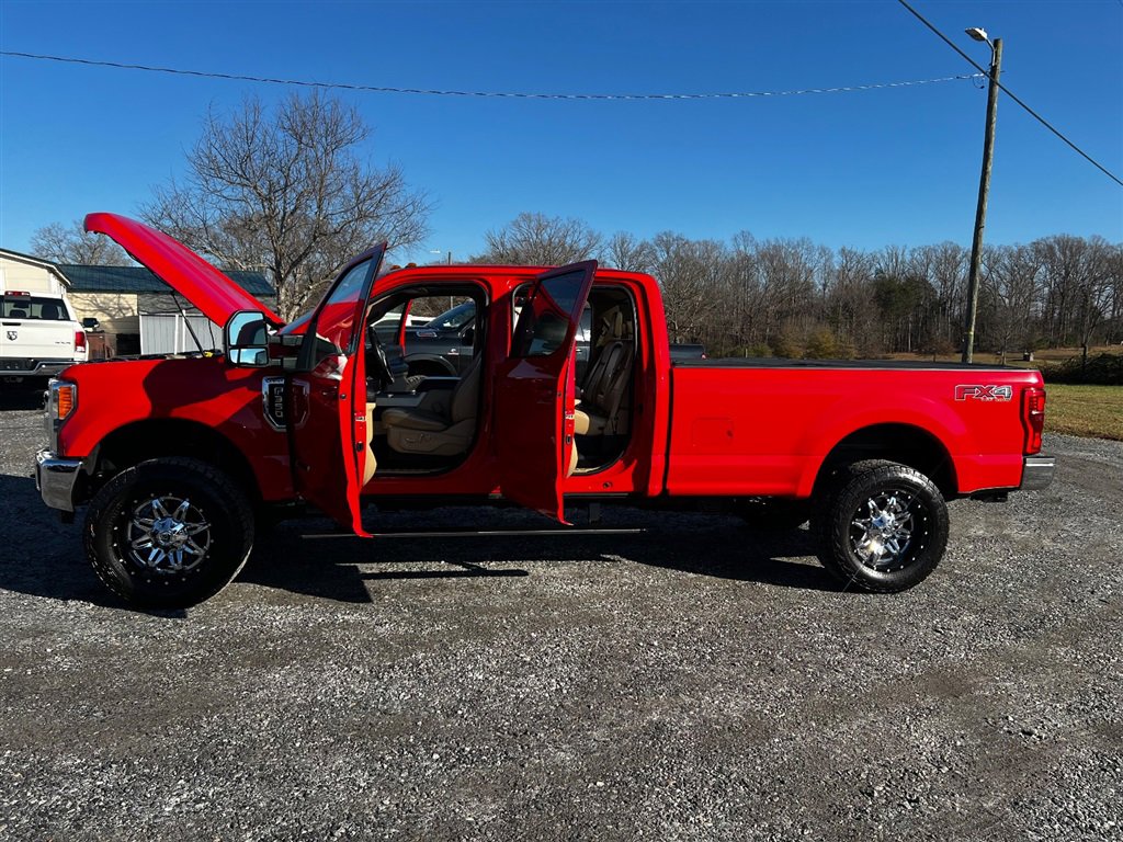 Used 2019 Ford F350 Lariat w/ Lariat Ultimate Package image 25