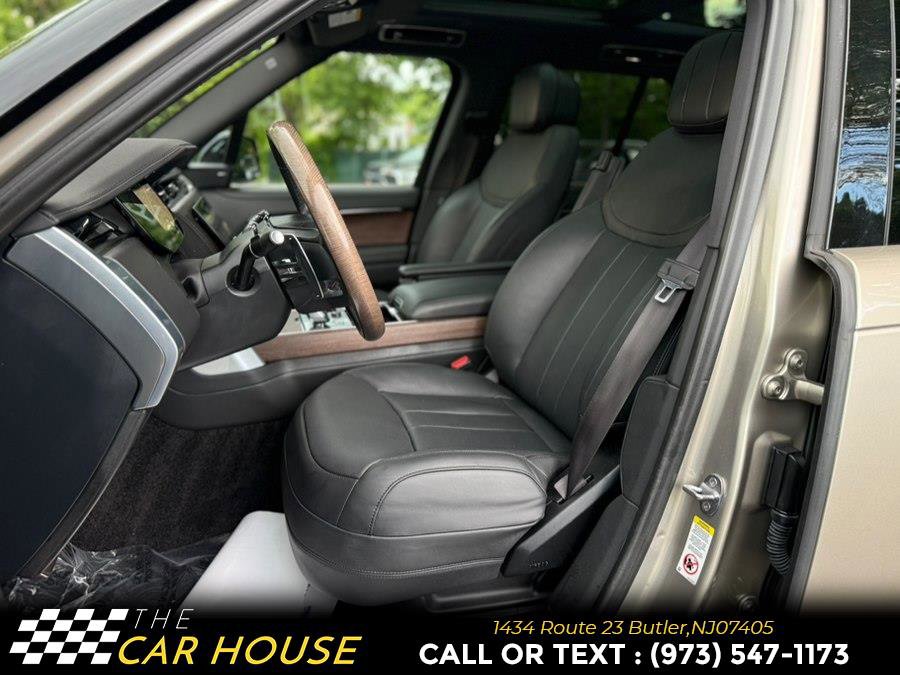 Used 2023 Land Rover Range Rover SE AWD/4WD image 19