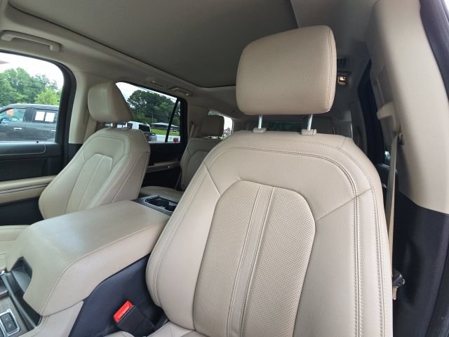 Used 2022 Ford Expedition Limited AWD/4WD image 26