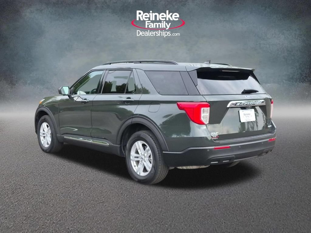 Used 2023 Ford Explorer XLT AWD/4WD image 8