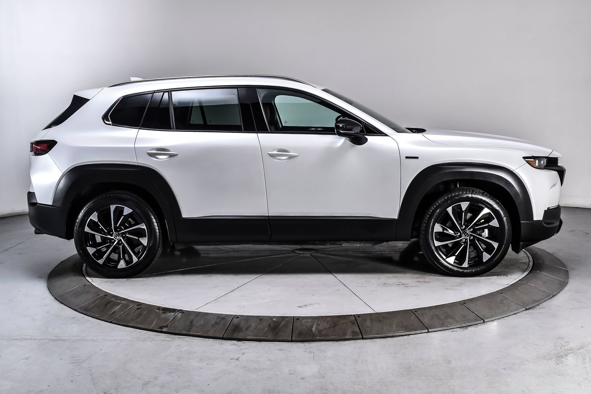 Used 2025 MAZDA CX-50 2.5 Hybrid w/ Premium Plus Pkg AWD/4WD image 7