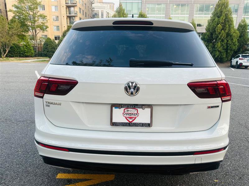 Used 2021 Volkswagen Tiguan SE R-Line image 11