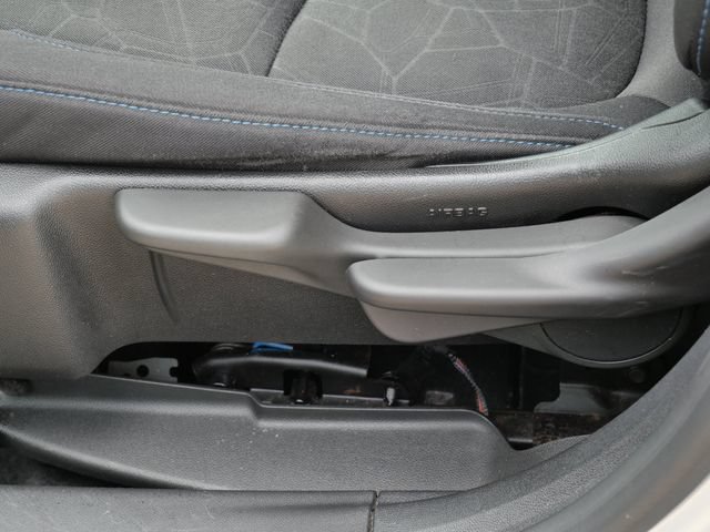 Used 2017 Chevrolet Volt LT w/ Comfort Package FWD image 13