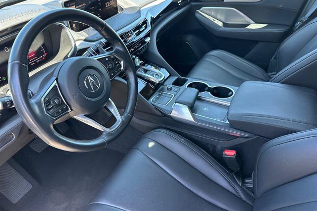 Used 2023 Acura MDX SH-AWD image 9