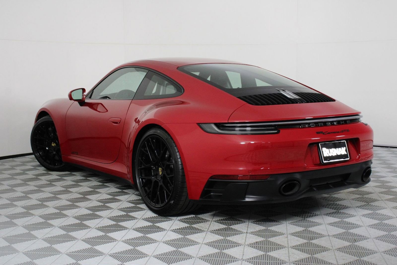 Certified 2024 Porsche 911 Carrera GTS image 3