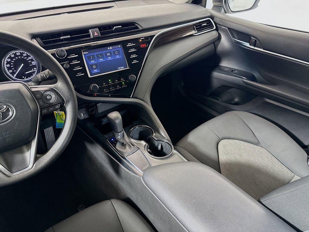 Certified 2018 Toyota Camry LE FWD image 21
