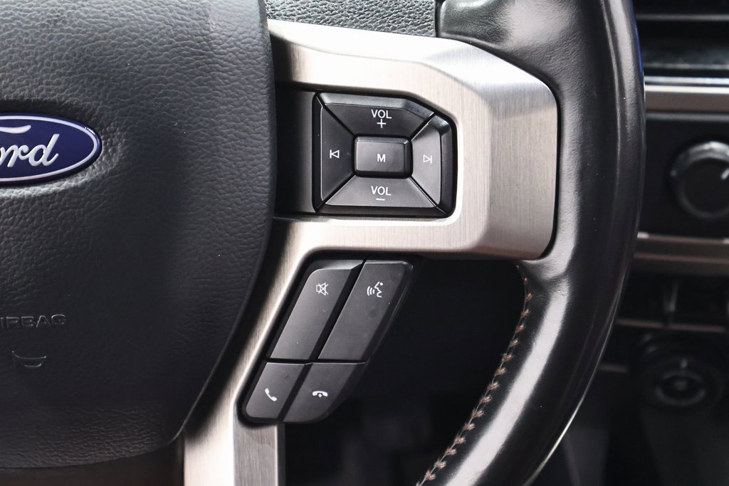 Certified 2022 Ford F450 Platinum w/ FX4 Off-Road Package image 27