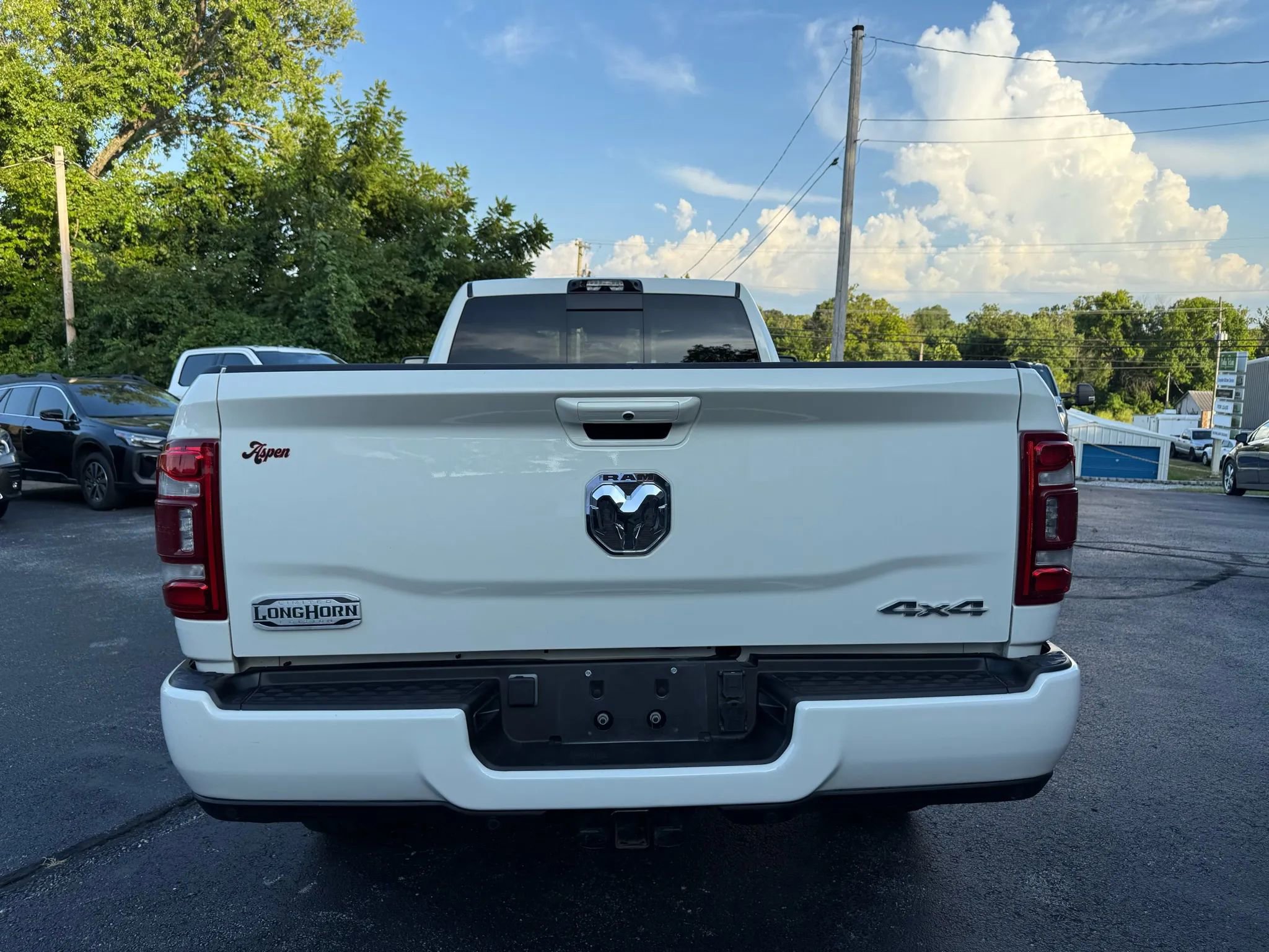 Used 2024 RAM 3500 Limited w/ Safety Group image 5