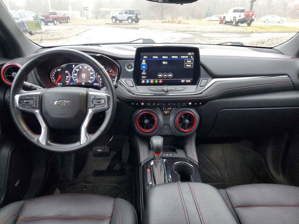 Certified 2023 Chevrolet Blazer RS w/ Driver Confidence II Package image 27