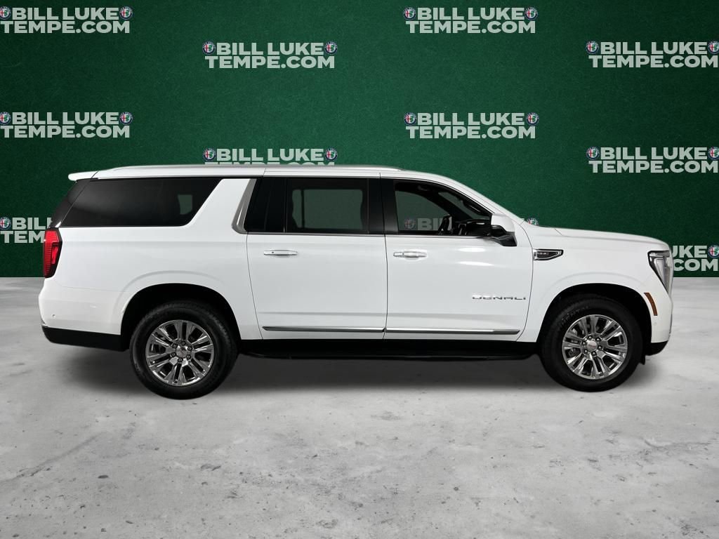 Used 2025 GMC Yukon XL Denali image 8