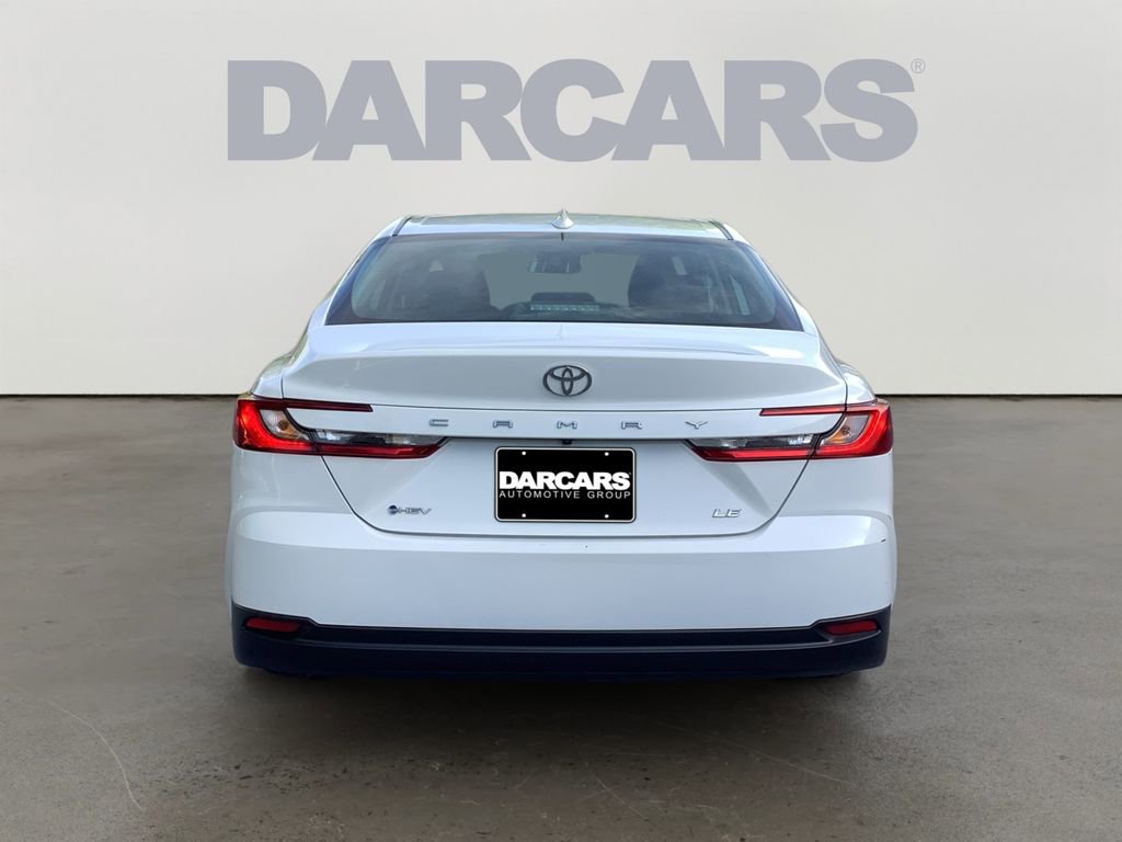 Used 2025 Toyota Camry LE FWD image 6