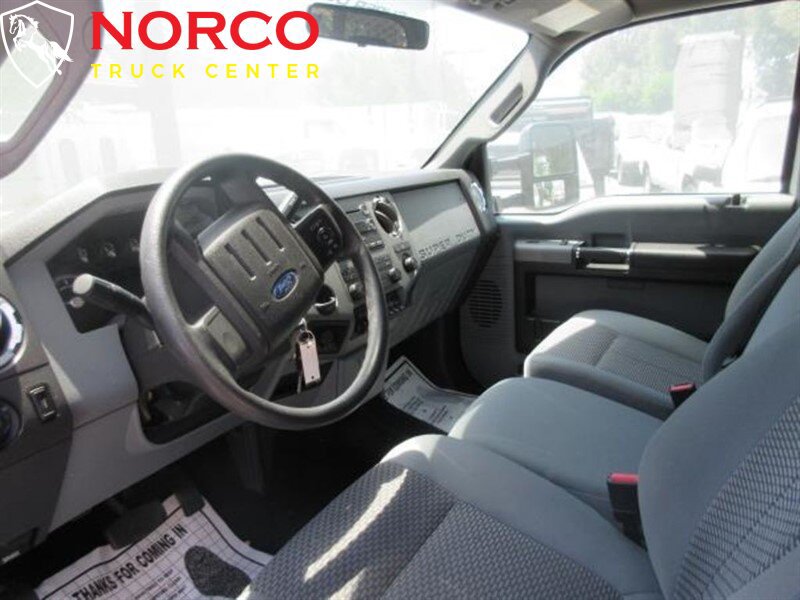 Used 2012 Ford F550 2WD Crew Cab Super Duty image 21