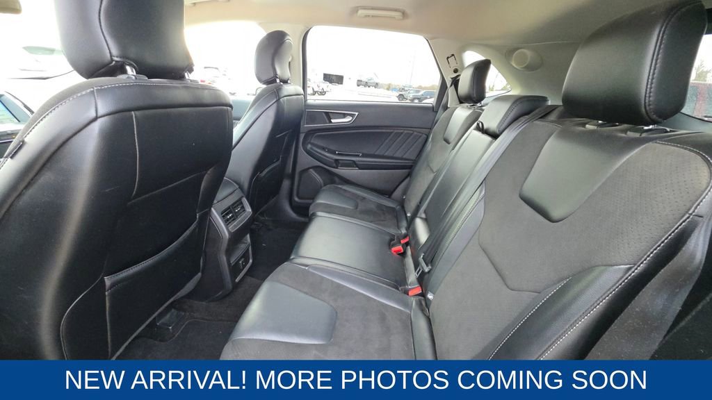 Used 2018 Ford Edge Sport image 12