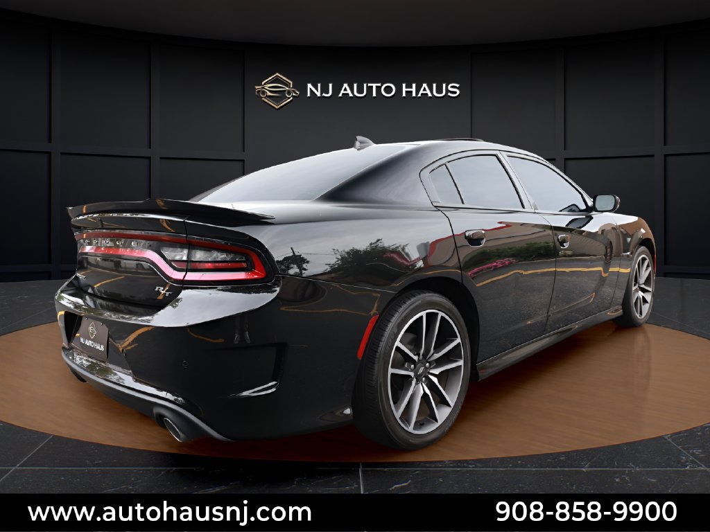 Used 2021 Dodge Charger R/T w/ Plus Group RWD image 14