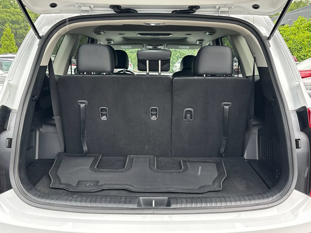 Certified 2023 Kia Telluride S w/ S Sunroof Package AWD/4WD image 6