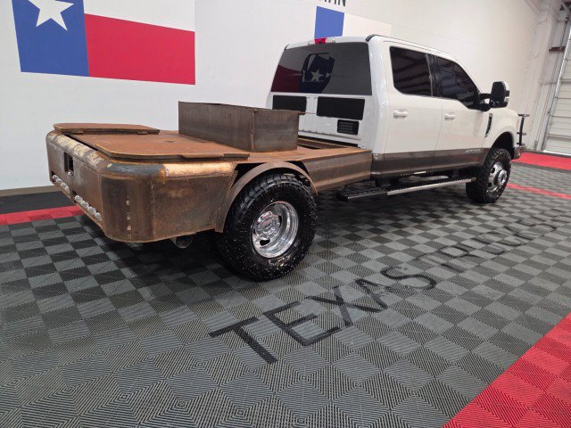 Used 2017 Ford F350 Lariat w/ Lariat Value Package AWD/4WD image 17