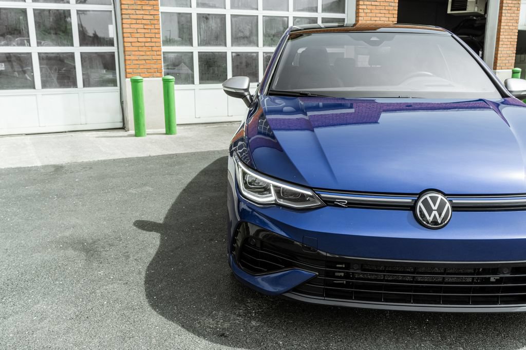 Used 2024 Volkswagen Golf R AWD/4WD image 34
