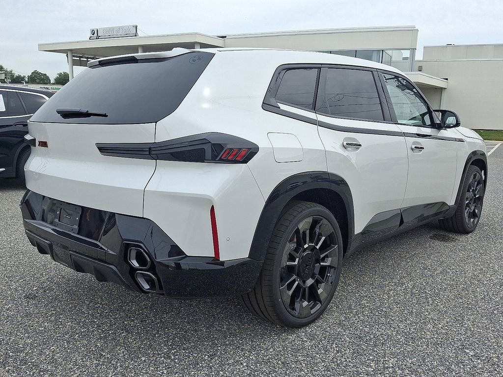 New 2026 BMW XM Label Red image 7