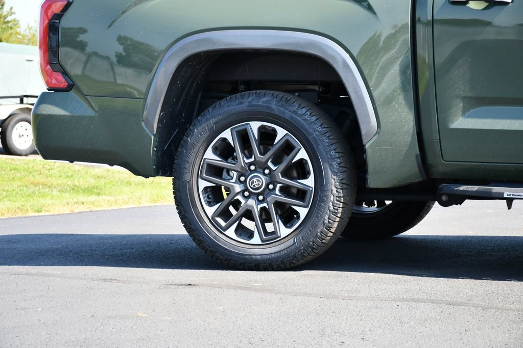 Used 2022 Toyota Tundra Limited AWD/4WD image 10