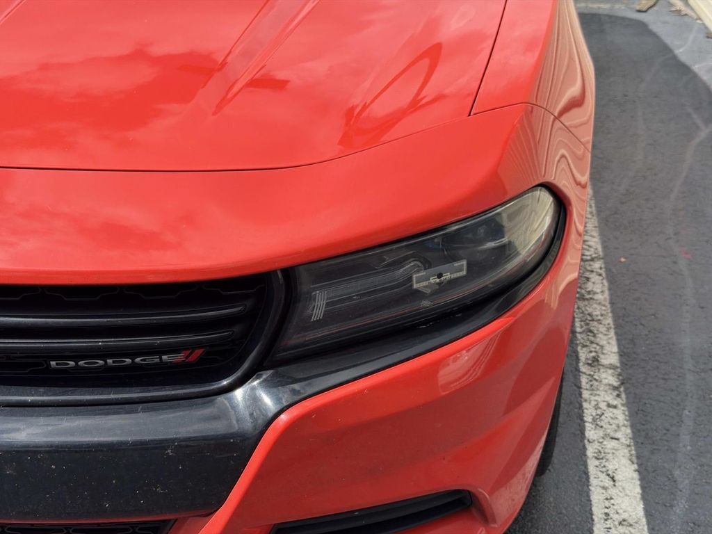 Used 2020 Dodge Charger SXT w/ Blacktop Package RWD image 8