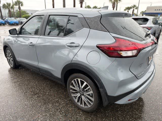 Used 2024 Nissan Kicks SV FWD image 6