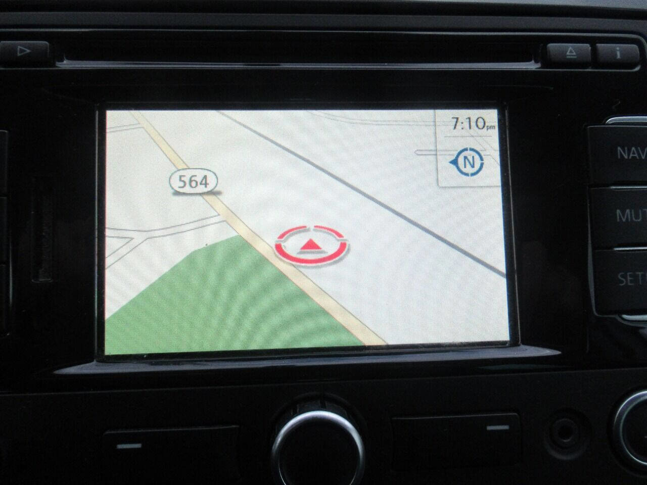 Used 2013 Volkswagen Tiguan SE image 18