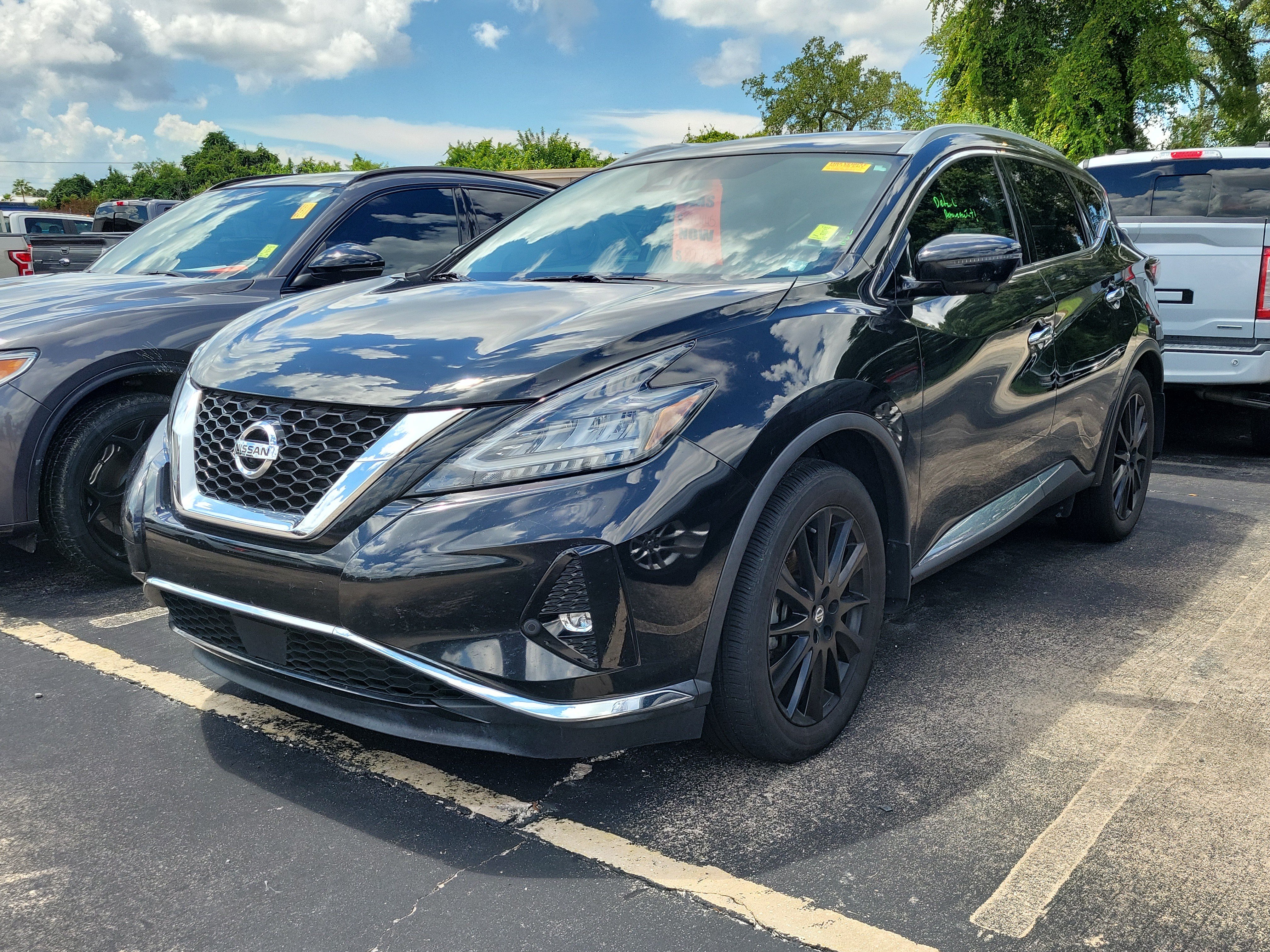 Used 2022 Nissan Murano Platinum w/ Cargo Package AWD/4WD image 3