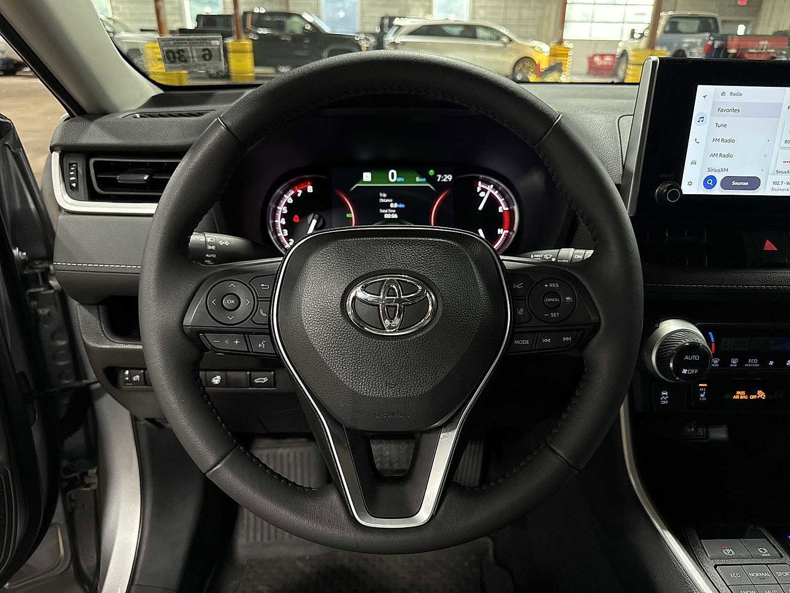 Certified 2025 Toyota RAV4 XLE w/ Convenience Package image 18