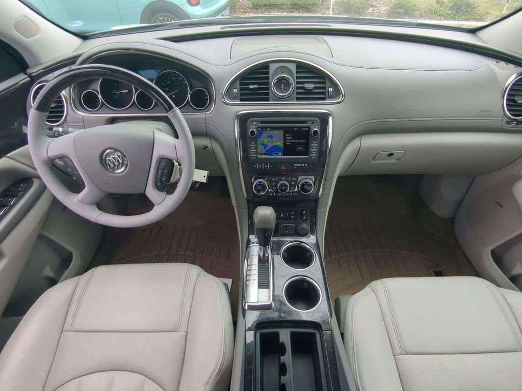 Used 2017 Buick Enclave Leather image 15