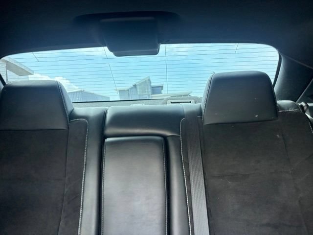 Used 2015 Dodge Challenger SRT w/ Technology Group RWD image 12