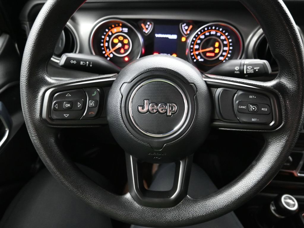Used 2022 Jeep Wrangler Unlimited Sport AWD/4WD image 15