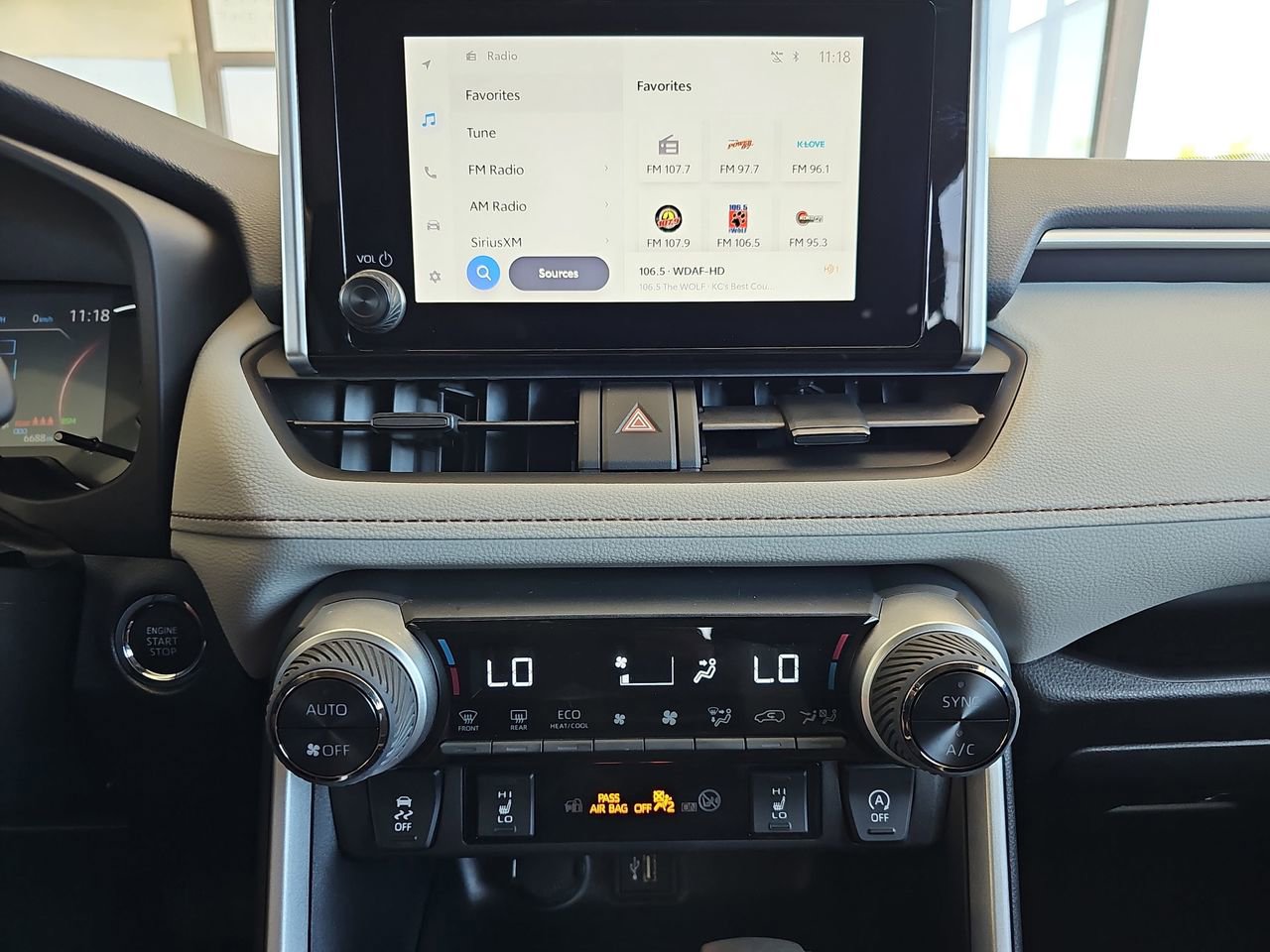 Used 2025 Toyota RAV4 XLE w/ Weather Package image 25