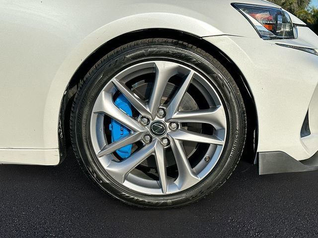 Used 2017 Lexus IS 200t image 30