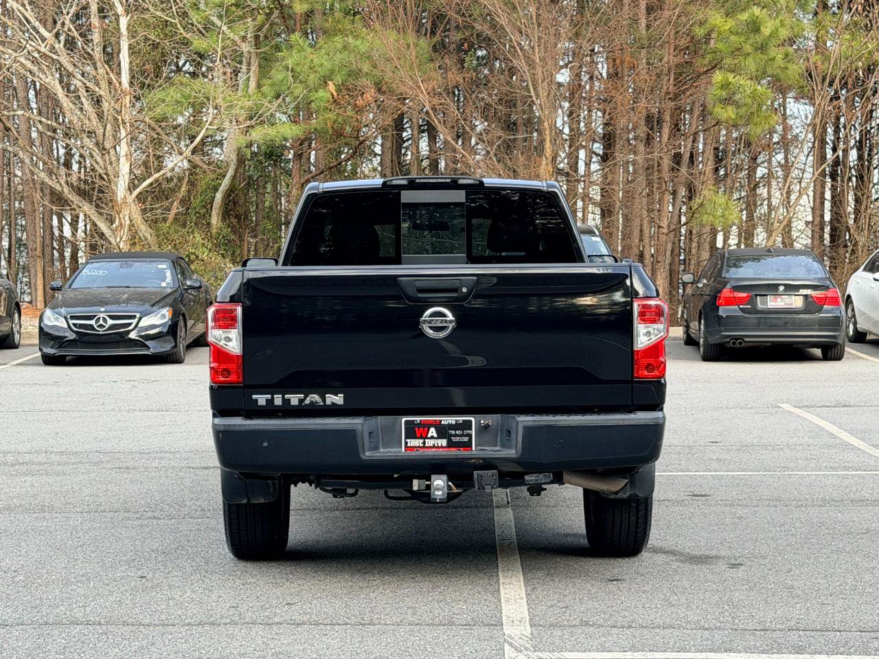 Used 2017 Nissan Titan S RWD image 5