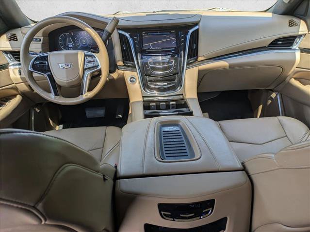 Used 2018 Cadillac Escalade ESV Platinum AWD/4WD image 17