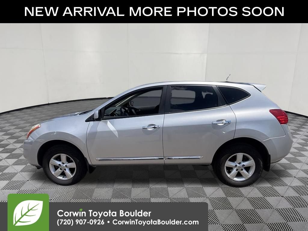 Used 2013 Nissan Rogue S w/ Special Edition Pkg AWD/4WD image 4