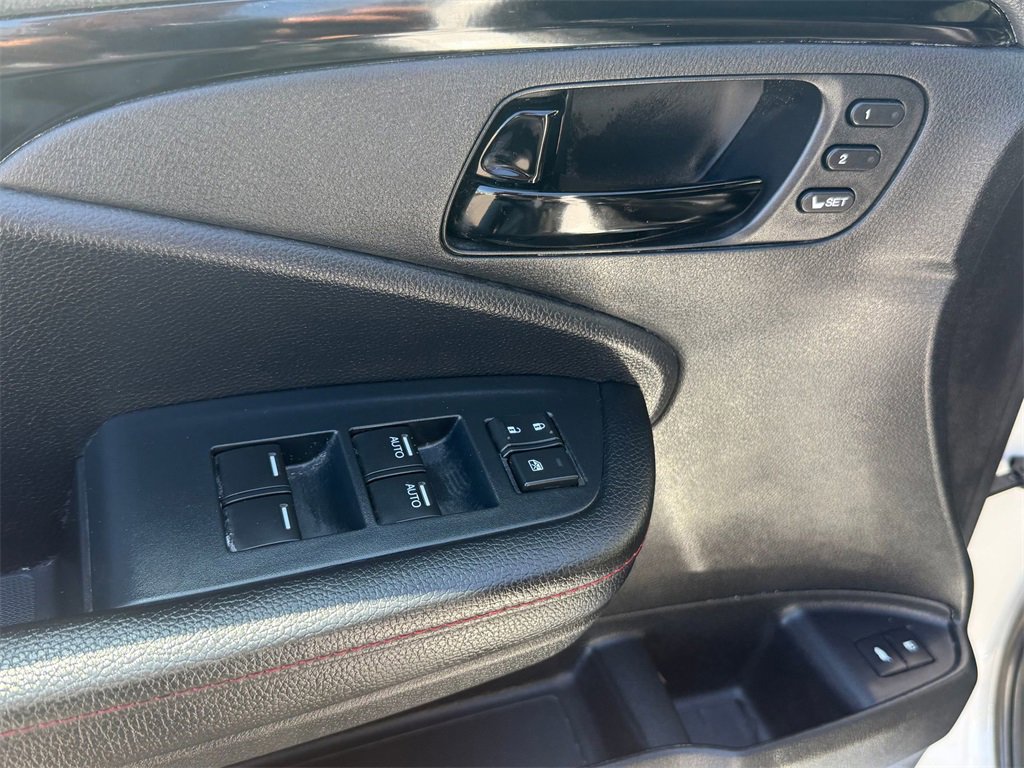 Used 2024 Honda Passport Black Edition image 13