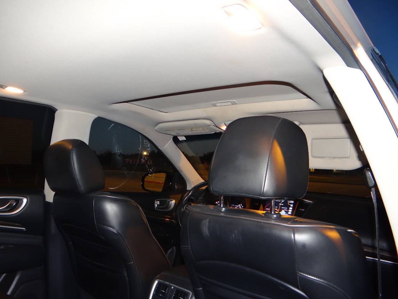 Used 2014 INFINITI QX60 Luxe w/ Premium Plus Package AWD/4WD image 18
