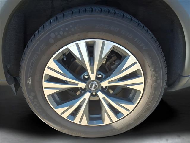 Used 2023 Nissan Rogue SV image 22