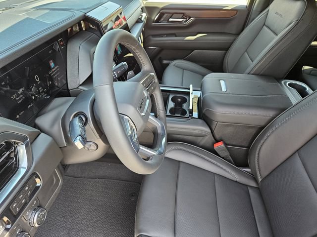 New 2026 GMC Yukon XL Denali w/ Sun & Power Step Package AWD/4WD image 10