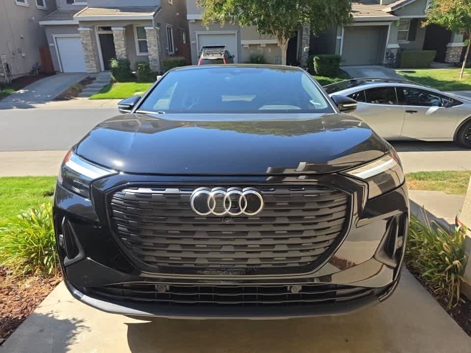 Used 2023 Audi Q4 e-tron Premium Plus AWD/4WD image 7