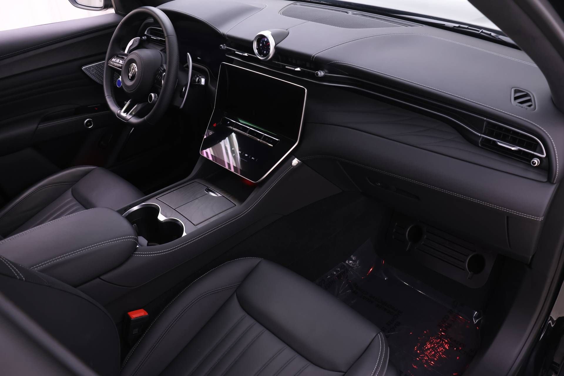 New 2025 Maserati Grecale Modena AWD/4WD image 23