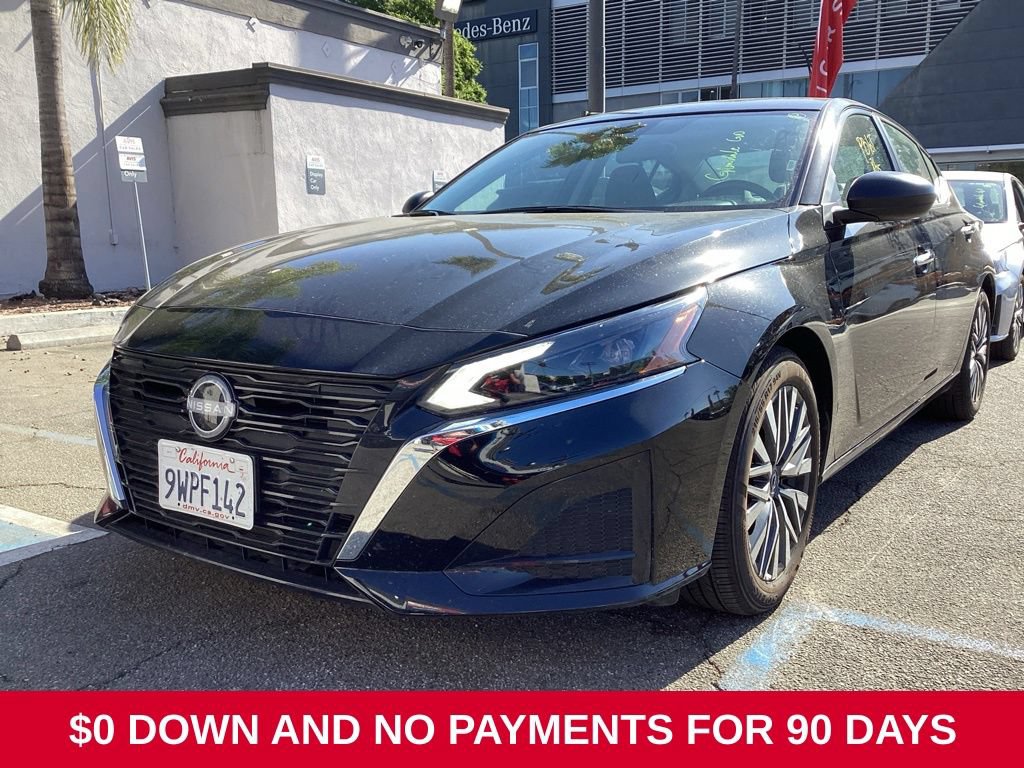 Used 2025 Nissan Altima 2.5 SV