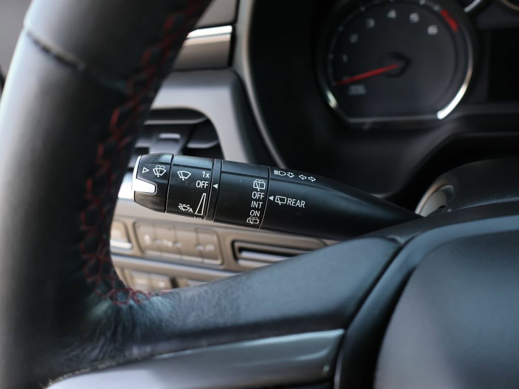 Used 2021 Chevrolet Suburban RST image 39