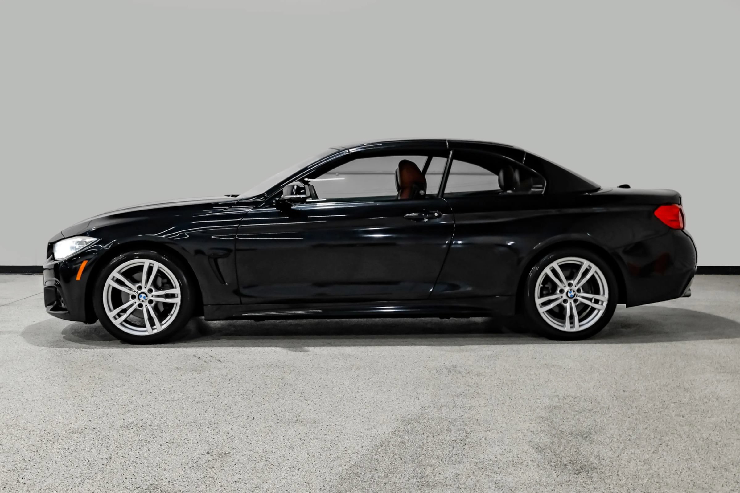 Used 2014 BMW 428i Convertible RWD image 8