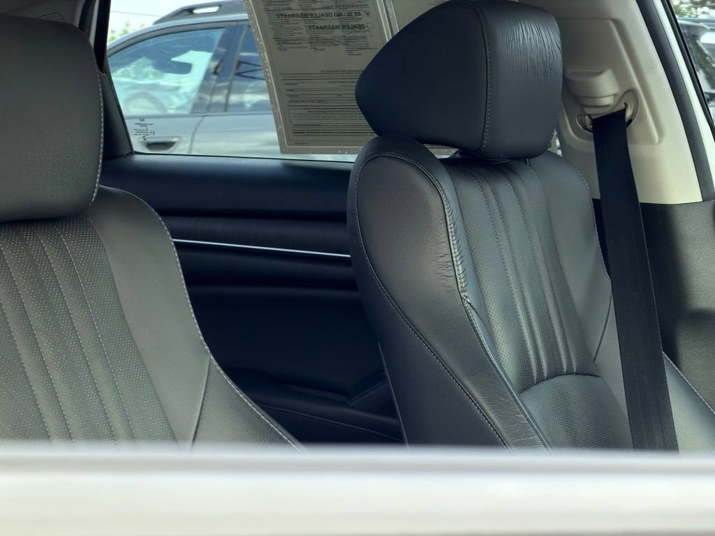 Used 2018 Honda Accord Touring image 43