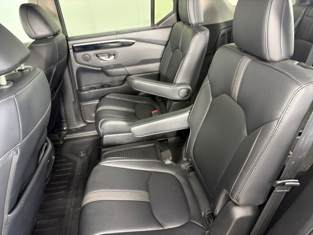 Used 2024 Honda Pilot EX-L image 13